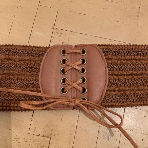 Brown Stretchy Wide Woven Boho Belt Faux Leather - Picture 6 of 8